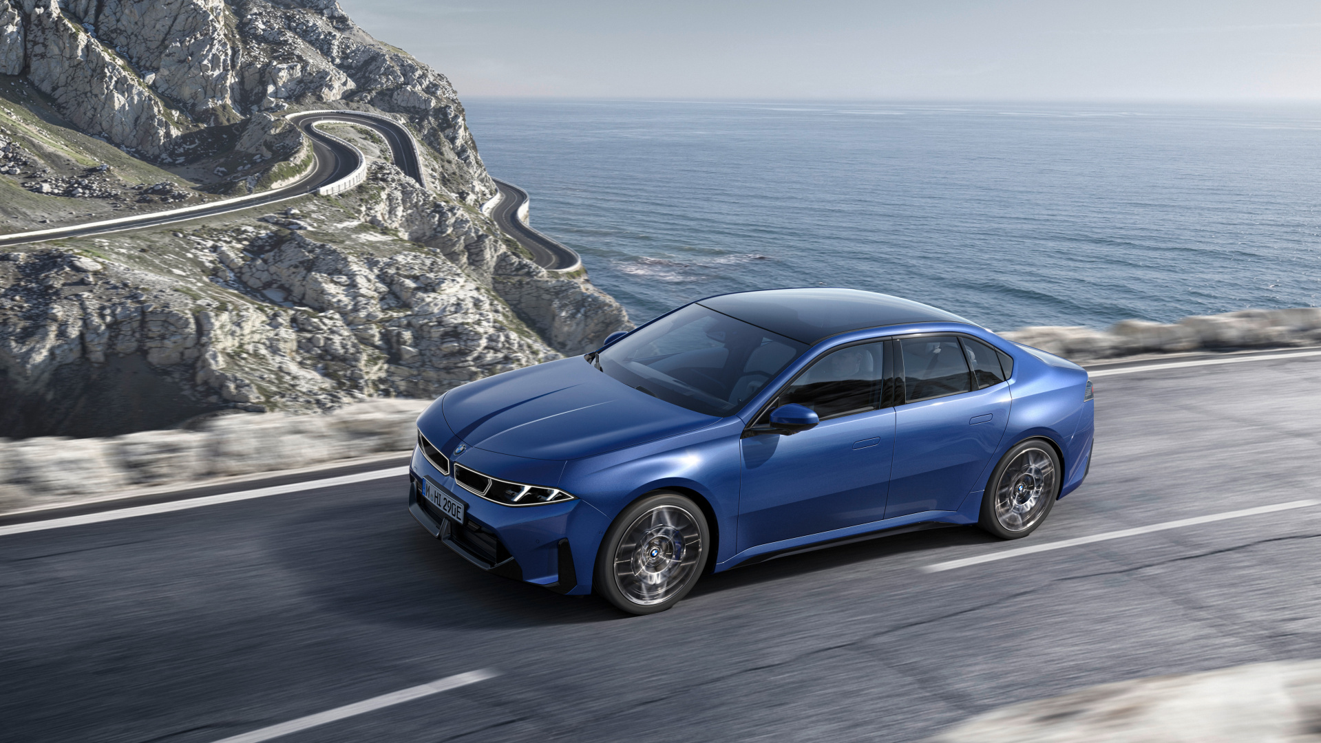 SMALL_P90632489_highRes_the-new-bmw-i3-50-xd